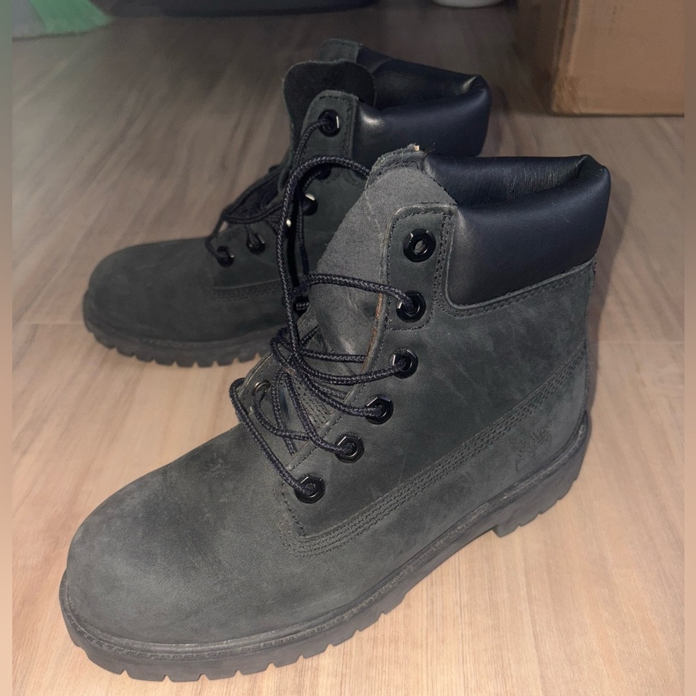 Timberland Black Boots - Picture 3 of 5